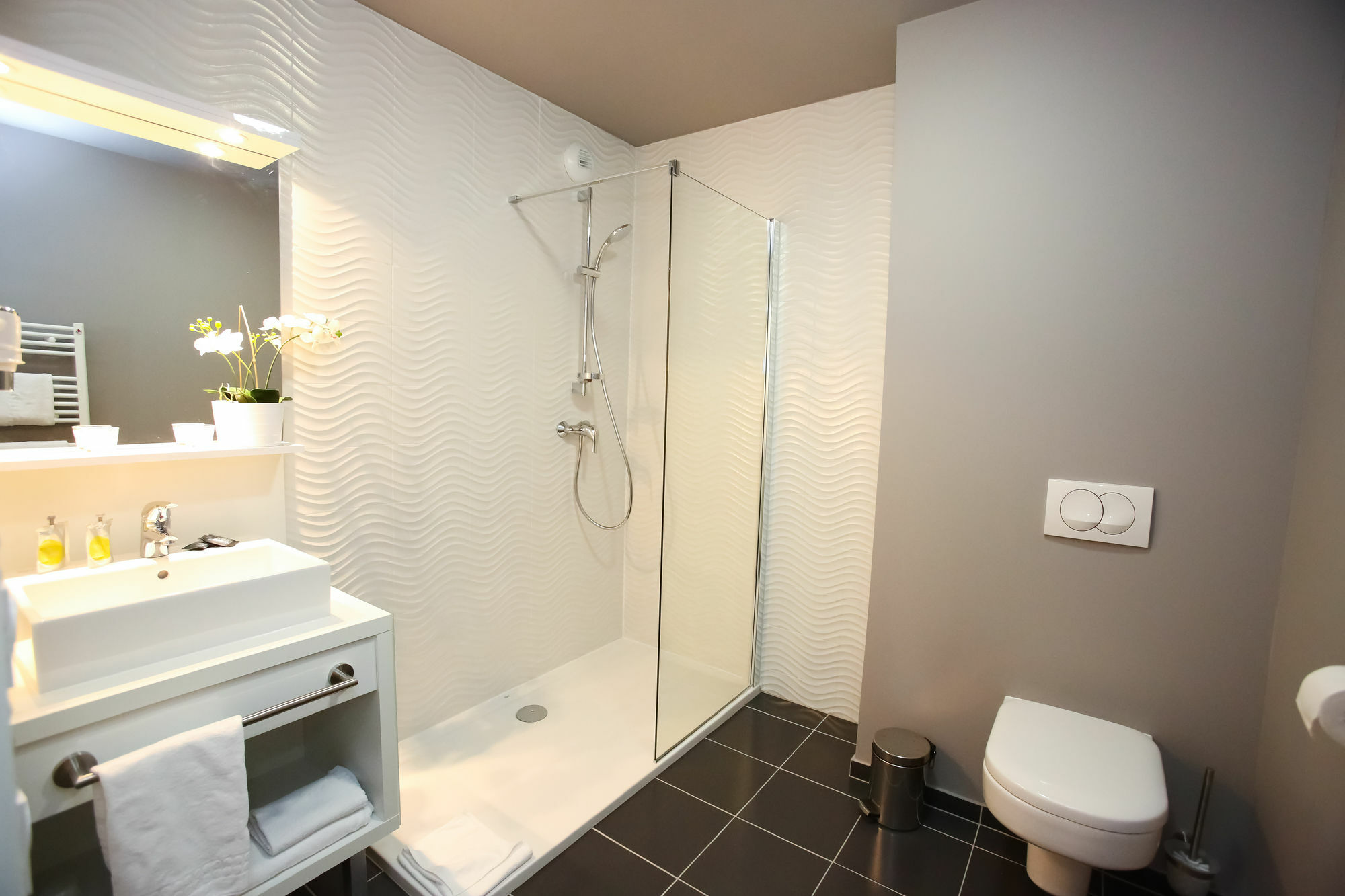 All Suites Appart Hotel Aeroport Paris Orly - Рюнжи Экстерьер фото